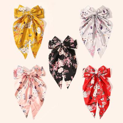 China Factory wholesale eco-friendly butterfly flower printing simple and generous bow hairpin back satin hair head barrettes for sale