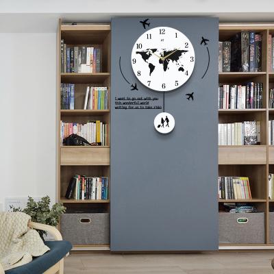 China Creative Cheap Giftsreloj Wooden Wall Clock ODM KOREAN World Map Pendulum Promotion De/odmmodern wall clockUnique peeled for sale