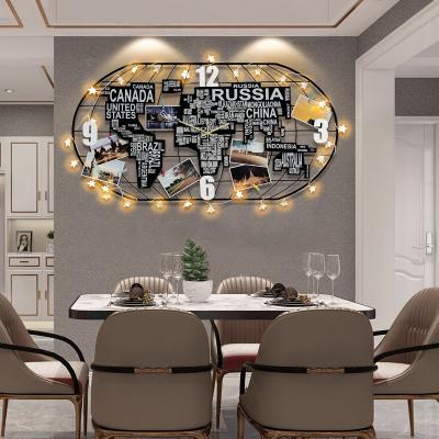 China Cheap and high quality modern new design antique style world map metal decor home wall for living room for sale