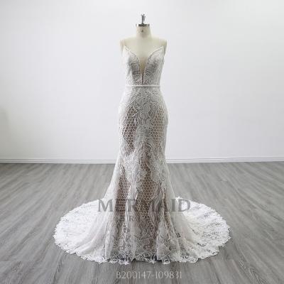 China Anti-Static Spaghetti Strap Beaded Lace Wedding Dress for sale