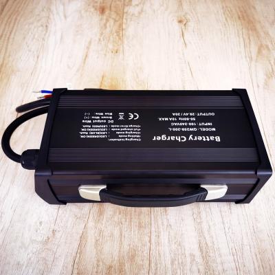 China Li-ion Battery Factory Direct Sale 42V 20a 900W Charger For 10S 36V 37V Li-ion / Lithium Polymer Battery With PFC for sale