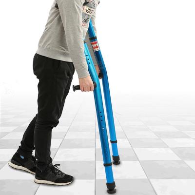 China Height Adjustable Advanced Aluminum Folding Axillary Crutches Elbow Support Adjustable Walking Axillary Crutch for sale