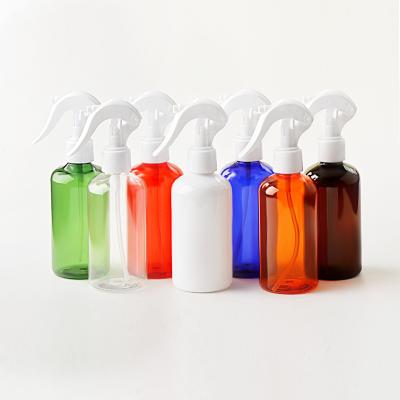 China 100ml 250ml 500ml Color PET Black Amber Alcohol Plastic Round Mini Trigger Sprayer Part Cosmetic Empty Fine Mist Spray Bottle Customized for sale