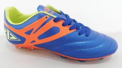 China Van de de Dalingswinter van de de lentezomer Grootte Lichtgewicht 39 - 45 van het Gras Binnenvoetbalschoenen Te koop