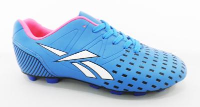 China Customized Antiskid Mens Indoor Soccer Shoes Waterproofing All Season for sale