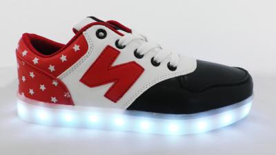 China Fashion Smart Casual Shoes For Men Shoes With Lights For Adults for sale