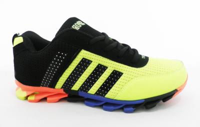 China Fashional Outdoor Spike Running Shoes For Children , PU + Mesh for sale