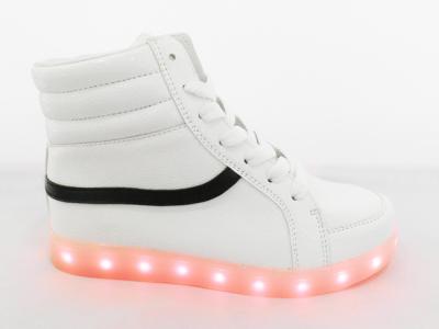 Cina Alte scarpe superiori con le luci per i bambini/le scarpe principali luci degli uomini in vendita