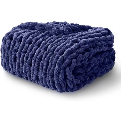 China OEM Manufacturer Super Weighted Polyester Chenille Yarn Folded Chunky Knit Blanket Cozy Throw for sale