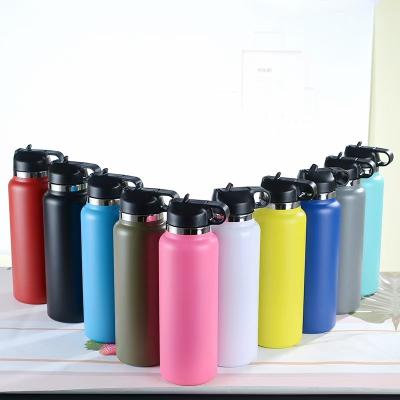 China Sustainable 32/40 oz Double Wall Vacuum Insulated Sport Double Wall Stainless Steel Water Bottle Leak Proof Thermos for sale