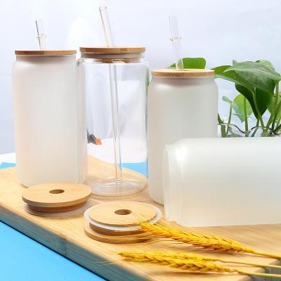 China Viable No MOQ Wholesale Free High Borosilicate Custom Sublimation BPA Glass Water Bottles With Bamboo Lids And Straw for sale