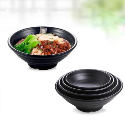 China Disposable Commercial Black Porcelain Japanese Restaurant Beef Noggin Snail Noodle Spicy Melamine Special Plastic Bowl for sale