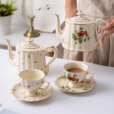 China Modern British European Viable Porcelain Turkish Coffee Afternoon With Teapot Tea Cups And Saucers Set Ceramic for sale