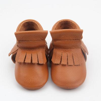 China Baby Shoes Genuine Leather Pre-Walker Flat Newborn Soft Unisex Infant Shoes for sale