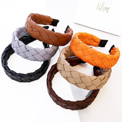 China New perfect euramerican hair bands leather finish HB1051A temperament winter autumn restoring antique braid width version headbands for sale