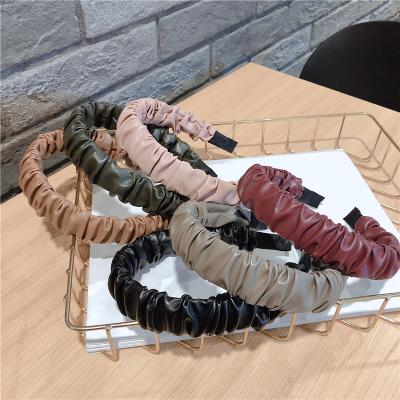 China HB098A High Quality Eco-friendly Luxury Headband Wrinkled PU Headbands Hiar Accessories For Women for sale