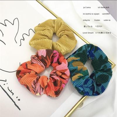 China PT006A Perfect Finish Classic Printed Velvet Schrunchies Striped High Quality Elastic Hair Band Hair Band for sale