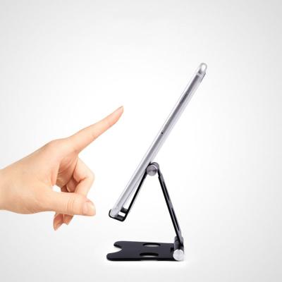 China Adjustable Universal Mini Mobile Phone Stand Aluminum Alloy Flexible Fit Mobile Phone Desk Stand Phone Holder for sale