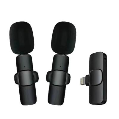 China Portable Handheld Microphone Lavalier Wireless Microphone for Live Streaming Ultra-Low Latency Live Clip on Mini Microphone zu verkaufen