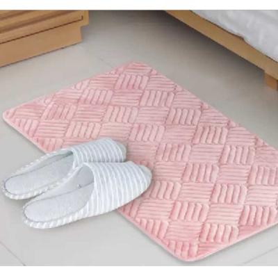 China Quilted Flannel Fabric Solid Color Rugs Comfortable Door Floor Carpet Anti Slip Bath Mat for sale