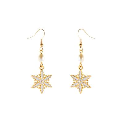 China TRENDY Jewelry European American Border Best Selling Pearl White Snowflake Shaped Earrings Ladies Christmas Gift Earrings for sale