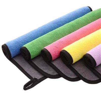 China Sustainable Microfiber Towel Two Color Cleaning Towel Household Promotion Towel for sale