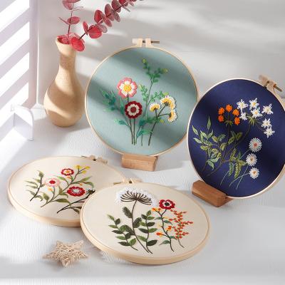 China European Flower New Arrivals Embroidery Package DIY Embroidery Starter Material Handmade Kit With Pattern for sale