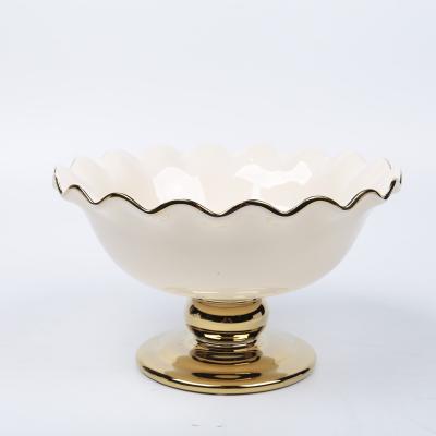 China Middle East style wedding gold plating snack tableware wholesale decoration luxury ceramic desktop fruit bowl with stand for sale