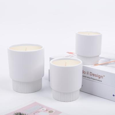 China Nordic Ceramic White Jar Decor Candle Jars Modern Handmade Empty Ships Home Decorative Elegant Candles Small for sale