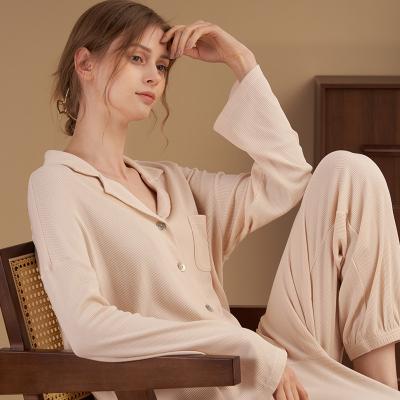 China Custom QUICK DRY bamboo squishy pajamas pajamas women sleepwear sleeving long tops and pants printing for sale