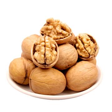 China Dry Chins Licking New Brand Chinese Culture Whole Walnuts,Cheap Walnut Kernels Walnut Supplier for sale