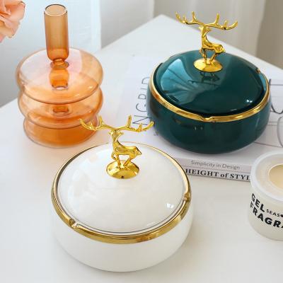 China Royal Home Products Premium Porcelain Cigarette Ashtray With Gold Deer Cover Ash Holder For Gift for sale