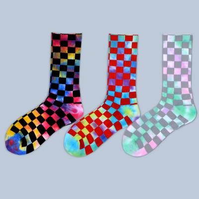 China Breathable Fashionable Wholesale Cotton Terry Socks Tie Dye For Men And Women for sale