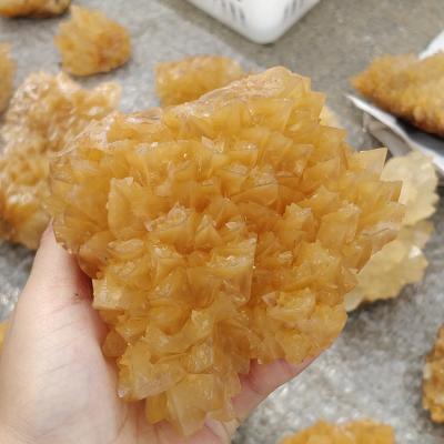 China Wholesale Natural Quartz Group of Europe Iceland Crystal Cluster Yellow Calcite Crystal for Decoration for sale