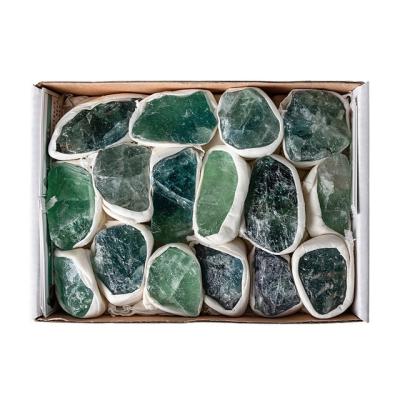 China Europe High Quality Natural Fluorite Crystal Rough Stone Reiki Green Raw Stone Set With Box for sale