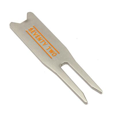 China Manufacturer Classic Golf Divot Tool Logo Golf Divot Repair Tool Aluminum Engraving for sale