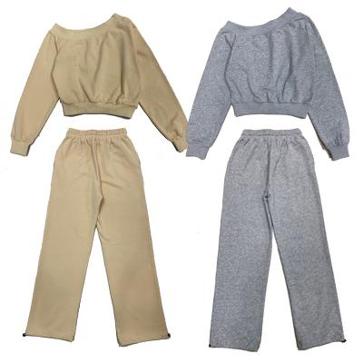 China Breathable Ladies 2 Piece Outfits Off Shoulder Sweatshirt Straight Leg Sweatpants One Shoulder Sweatshirt Set Women for sale