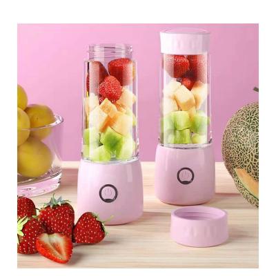 China Mini Home Usb Rechargeable Lemon Manual Radio Squeezer Low Noise Hand Fruit Charging Portable Electric Smoothie Buyer 1 for sale