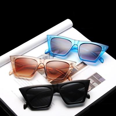 China Fashion Sunglasses Shape Square Sunglasses Women Vintage UV400 Luxury Man /Women Cat Eye Sun Glasses Classic Outdoor Designer for sale