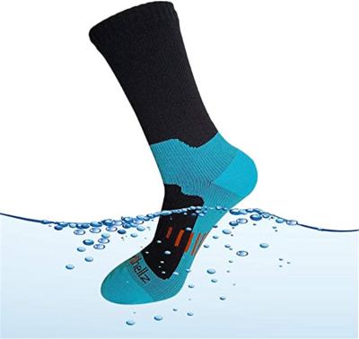 China Breathable Climbing Rise Waterproof Breathable Socks (contact us for free samples) for sale