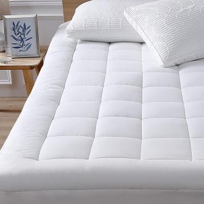 China Anti-Static Queen Size Down Alternative Mattress Topper Microfiber Fabric Bed Pad With Skirt 8-21-Inch Deep for sale