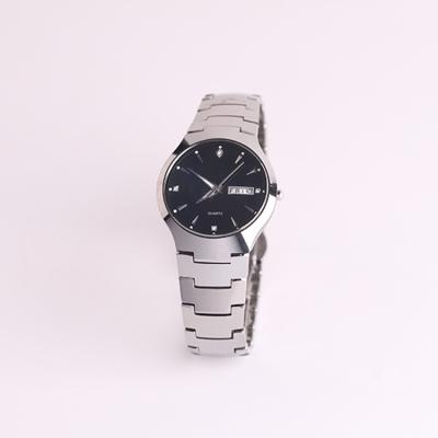 China Popular Hot Sale Classic Alarm Watch Diver Automatic Watch Custom Logo for sale