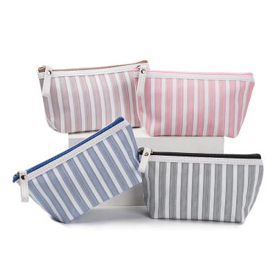 China Fashionable Large Capacity Fabric Zipper Custom Travel Makeup Brush Pouch Bag Cosmetic Packaging Case School Bags And Pencil Case for sale