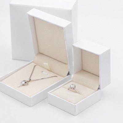 China Jahuy OEM/ODM Recycled Earring Materials Brooch Packaging Gift Box Wholesale Custom Logo Luxury Flip Jewelery Recycled Paper Boxes for sale