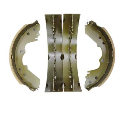 China Ceramic K4462 8971911080 8971132180 SUPERB BRAKE SHOE FOR ISUZU D-MAX Pickup Parts for sale