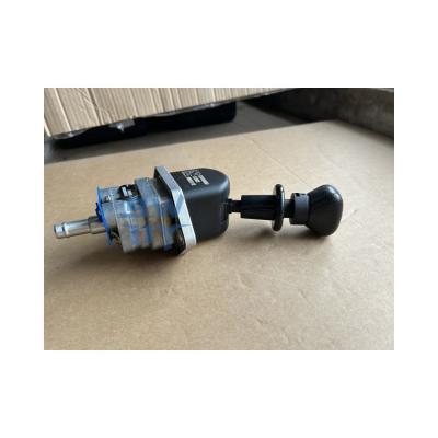 China Sachmann Delong F3000 DZ93189360061 Iron Hand Brake Valve Heavy Duty Trucks Replace/Repair for sale