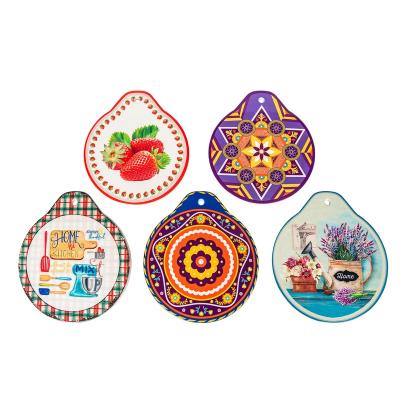 China Sustainable Use Customized Home Kitchen Round Tea Cup Pads Set Ceramic Place Mat Coasters for sale