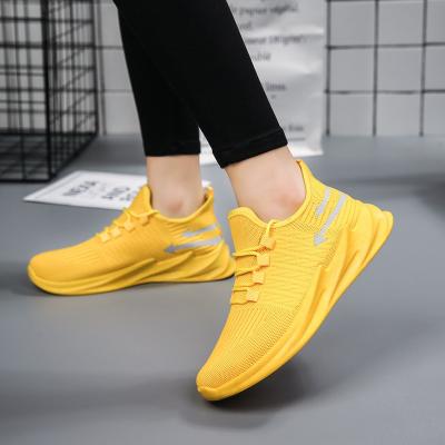 China Wholesale White Black Yellow Shark China Sports Single Color No Brand Shoes Damping Sneakers For Men Running Shoes for sale