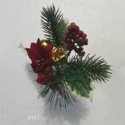 China 2021 New Fashional Artificial Pine Selection with Pinecone and Berry For Christmas Tree Decoration for sale