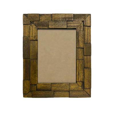 China Handmade+ECO-Friendly Solid Wooden Picture Frame Retro Creative Ornaments Decorative Wooden Picture Frames WX2109035 HY for sale